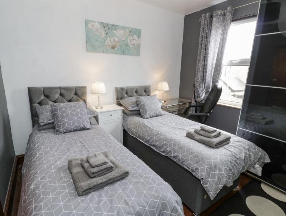 Lovely Comfortable 3 Bed Home, 우스터 외부 사진