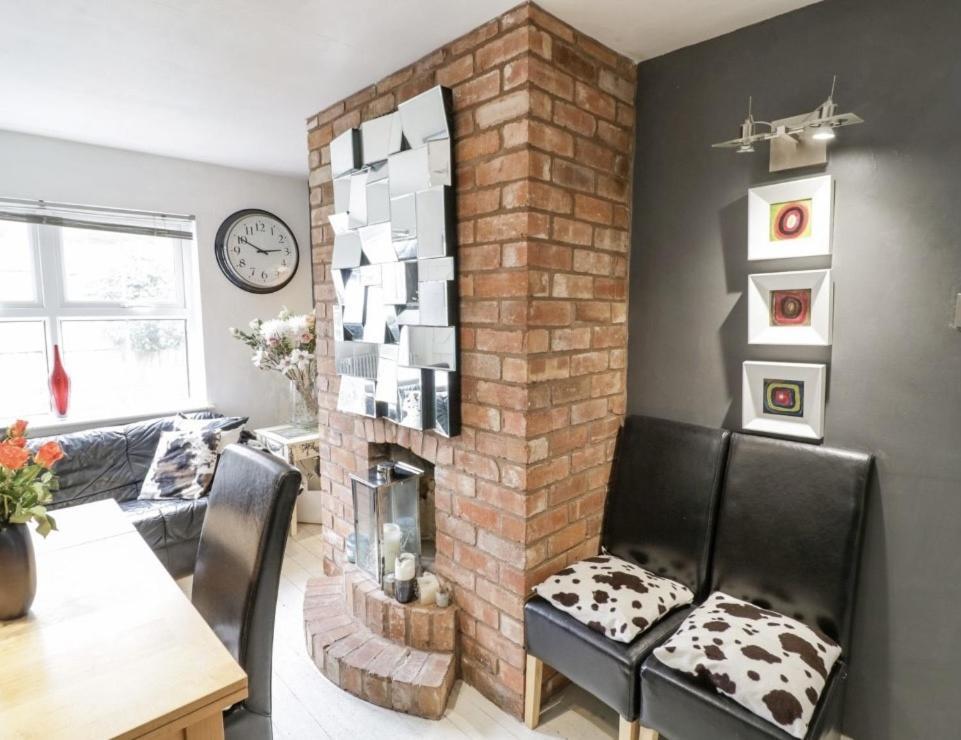 Lovely Comfortable 3 Bed Home, 우스터 외부 사진
