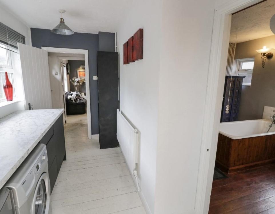 Lovely Comfortable 3 Bed Home, 우스터 외부 사진